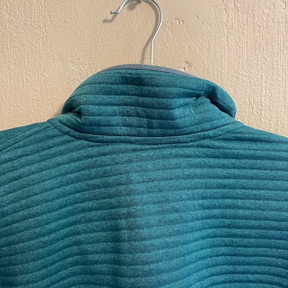 L.L. Bean 1/4 Snap Long Teal Crewneck Sweater with Ribbed Texture - Picture 9 of 10